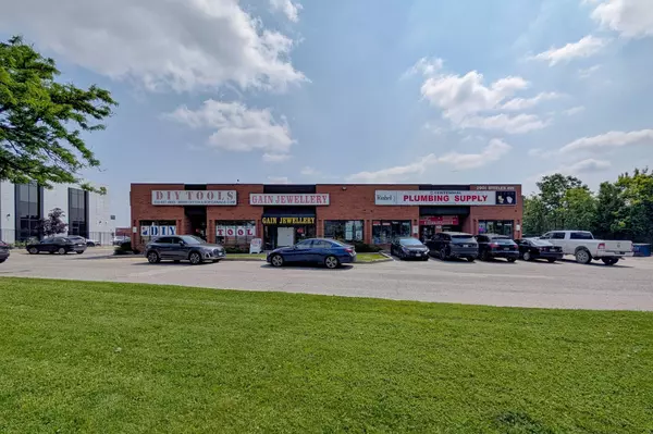 Toronto W05, ON M3J 3A5,2901 Steeles AVE #38