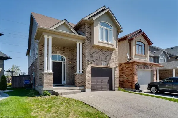 Kitchener, ON N2R 1W9,928 Dunblane CT