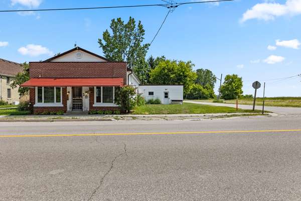 22676 Thames RD,  Southwest Middlesex,  ON N0L 1A0