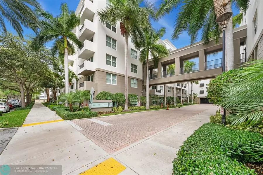 2401 NE 65th St #507, Fort Lauderdale, FL 33308