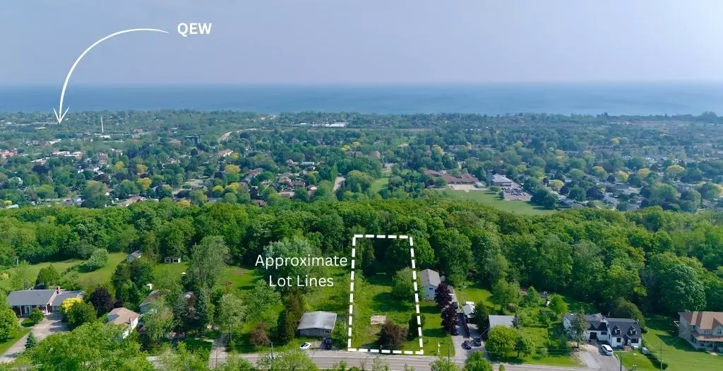 59 Ridge RD E, Grimsby, ON L3M 4E7