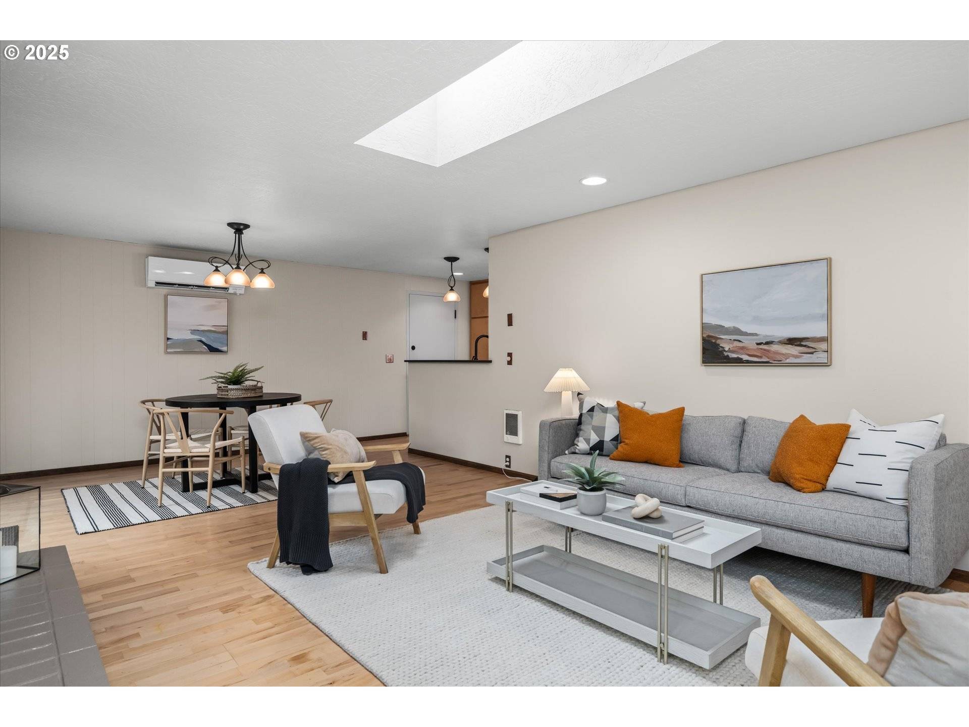 Eugene, OR 97405,161 WESTBROOK WAY
