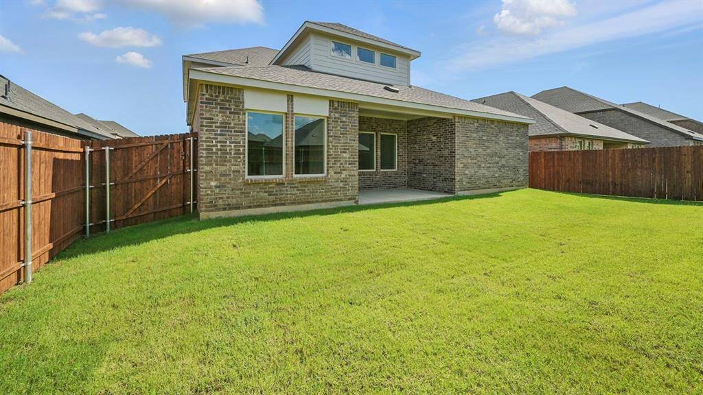 Aubrey, TX 76227,9905 Kayak Street