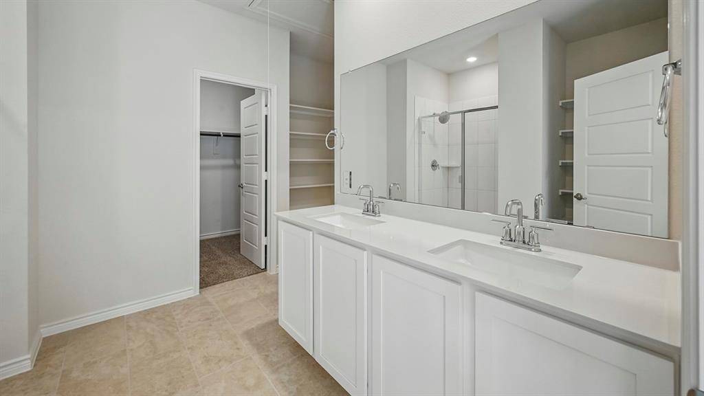 Aubrey, TX 76227,9905 Kayak Street