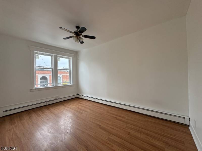 Garfield City, NJ 07026,253 Palisade Ave #3