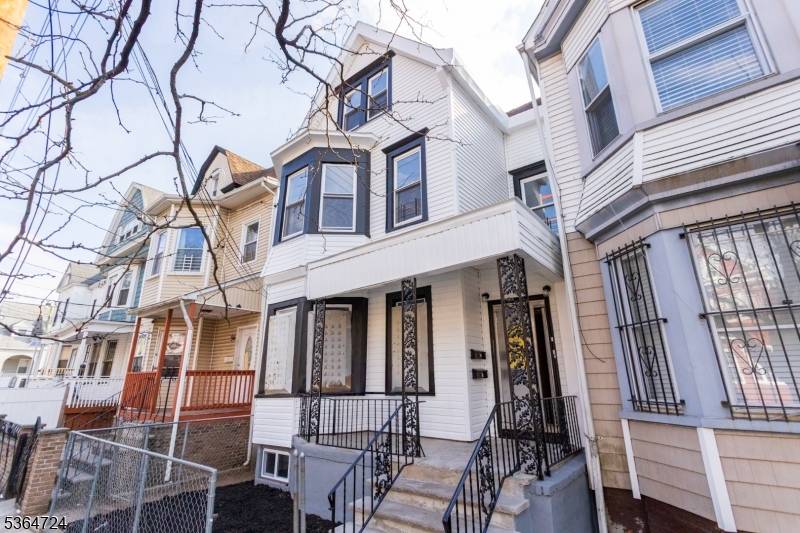 58 9Th Ave, Newark City, NJ 07107