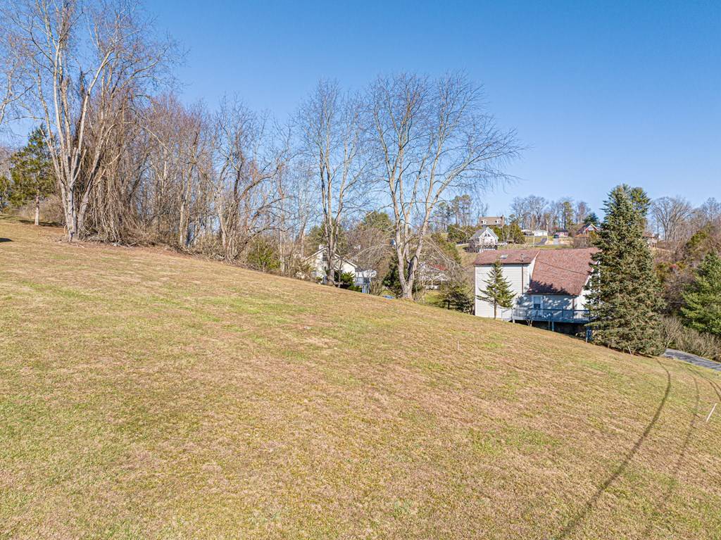 Abingdon, VA 24211,TBD Lakeshore Drive