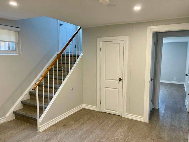 Toronto C06, ON M3H 2C2,137 Palm DR #Lower