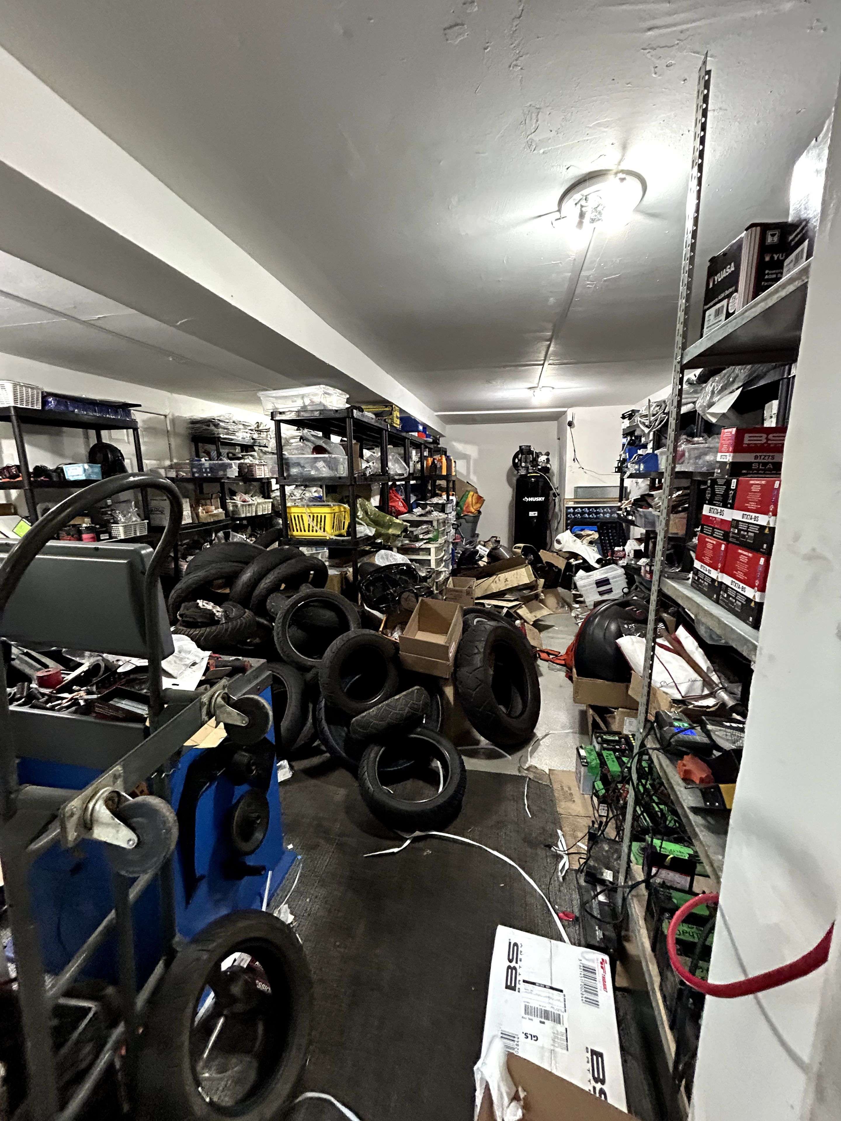 Toronto E01, ON M4L 1Y8,1299 Gerrard ST E #1