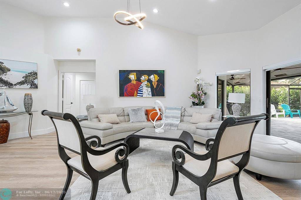 Weston, FL 33326,1041 Woodfall Ct