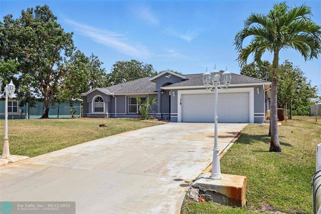 471 SW Doreen St, Port St Lucie, FL 34983