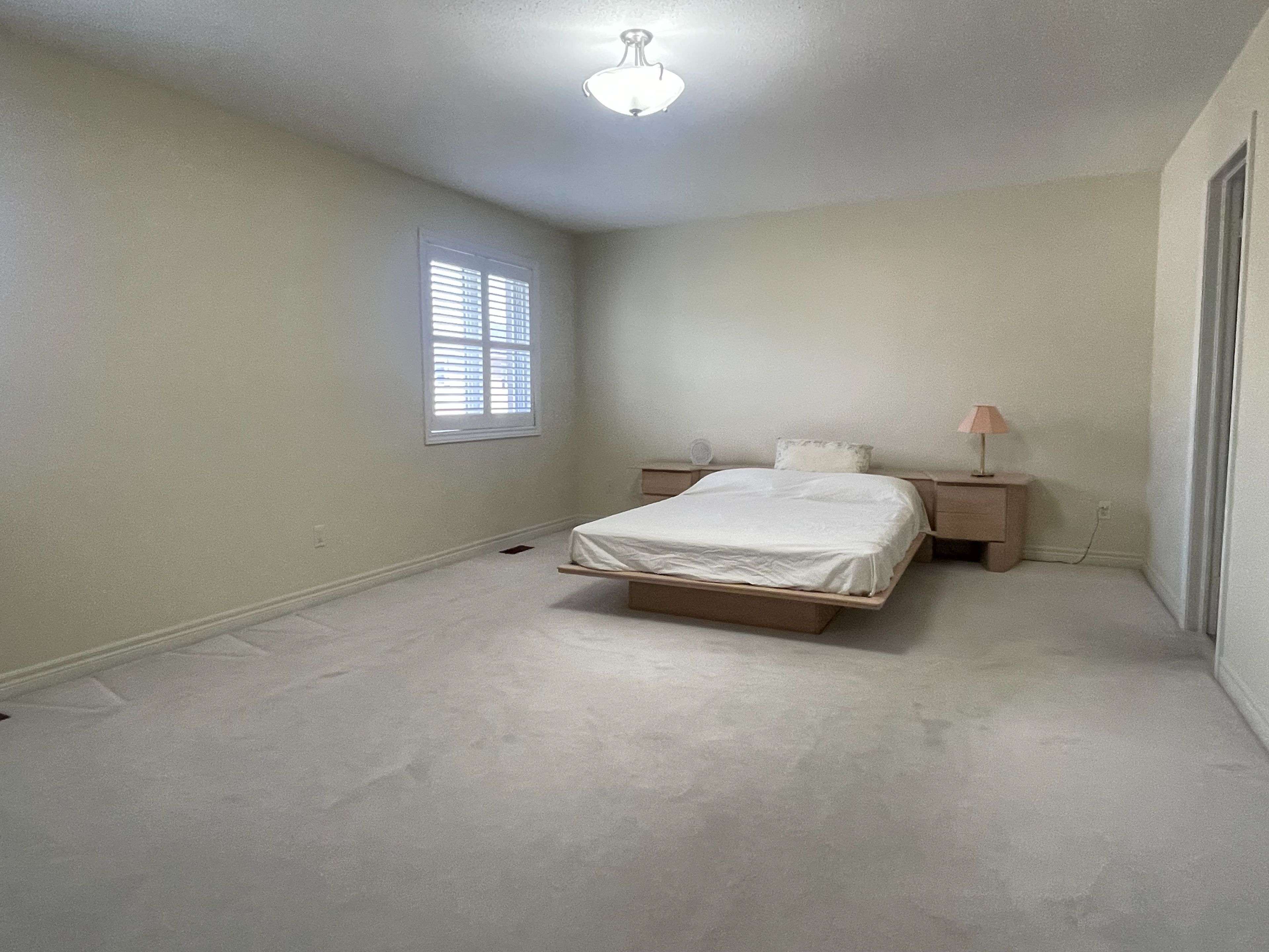 Markham, ON L6C 2Z6,22 Briarglen RD