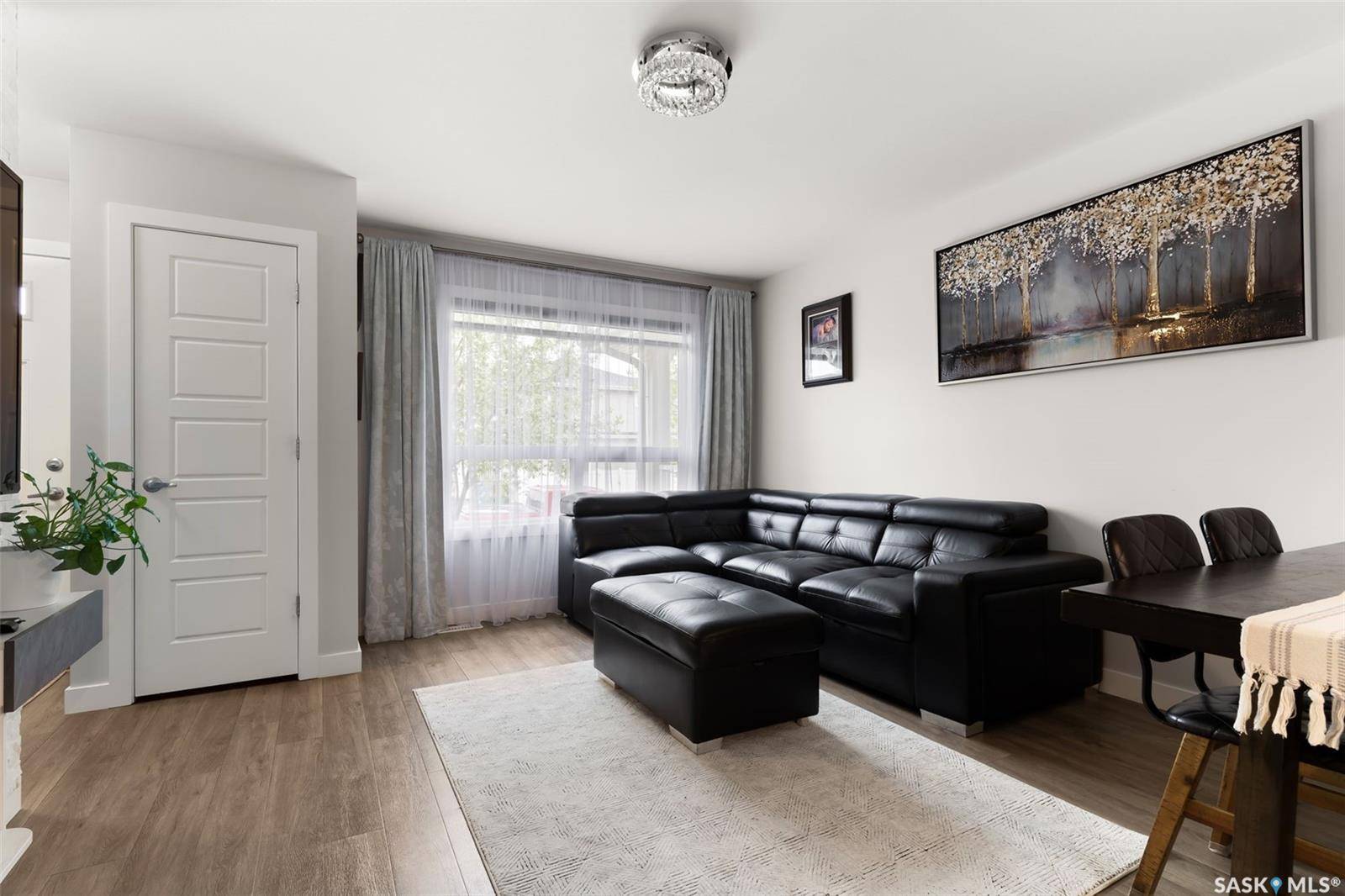 Regina, SK S4V 3K4,4609 Primrose Green DRIVE E