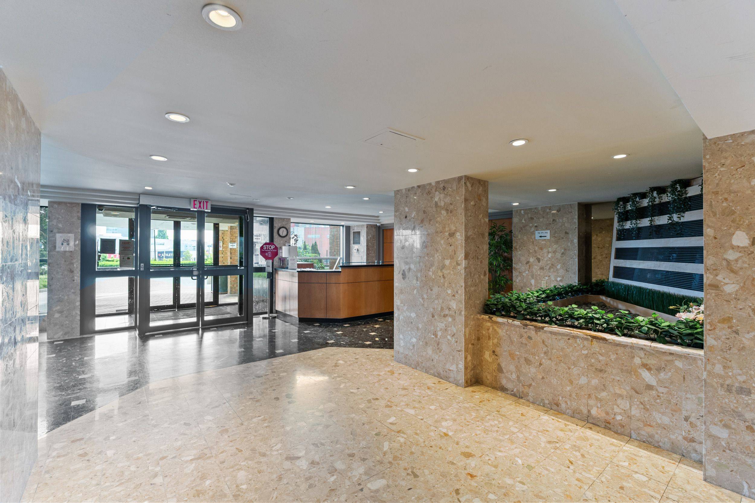 Toronto W10, ON M9W 6X8,6 Humberline DR #110