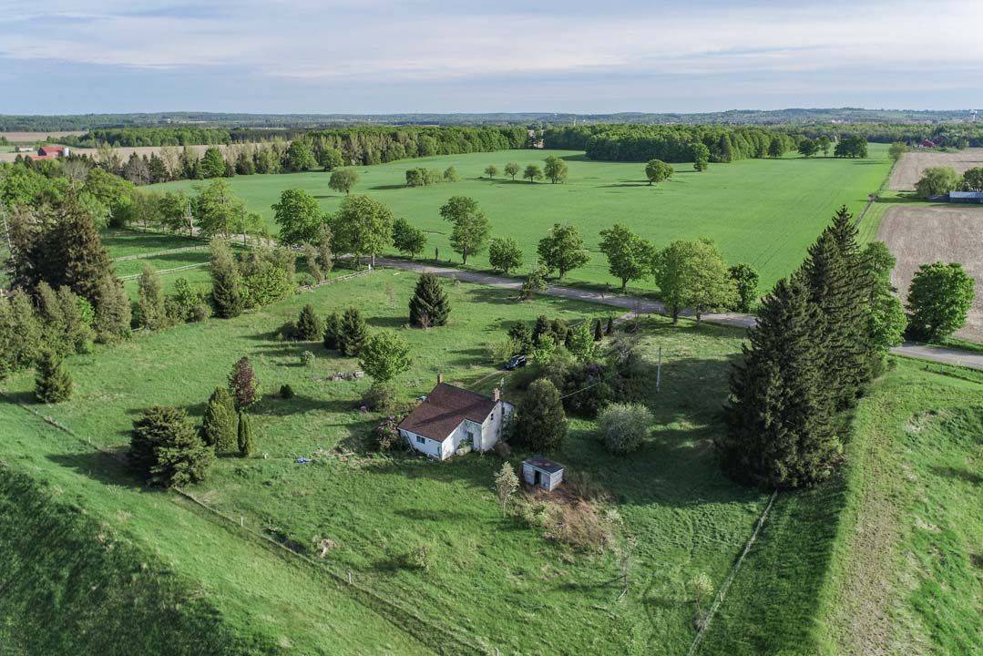 Caledon, ON L7K 1L2,18323 Shaws Creek RD