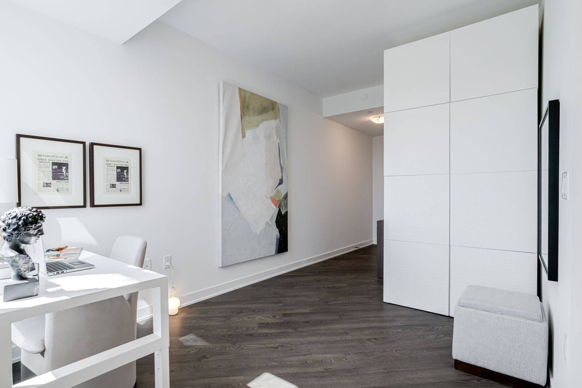 Mississauga, ON L5M 0Z7,4655 Metcalfe AVE #405