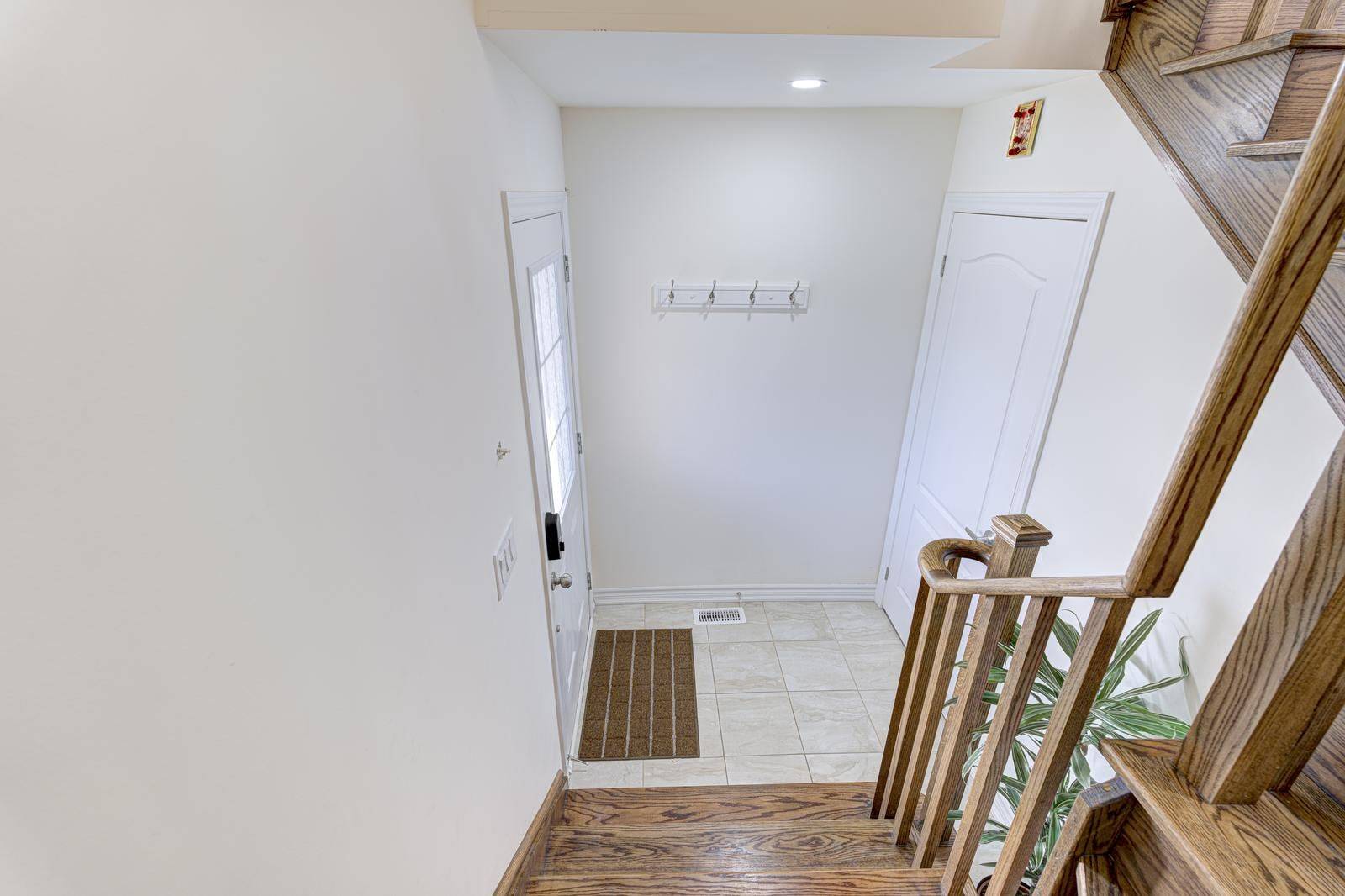 Brampton, ON L6Y 6J9,59 Allegro DR