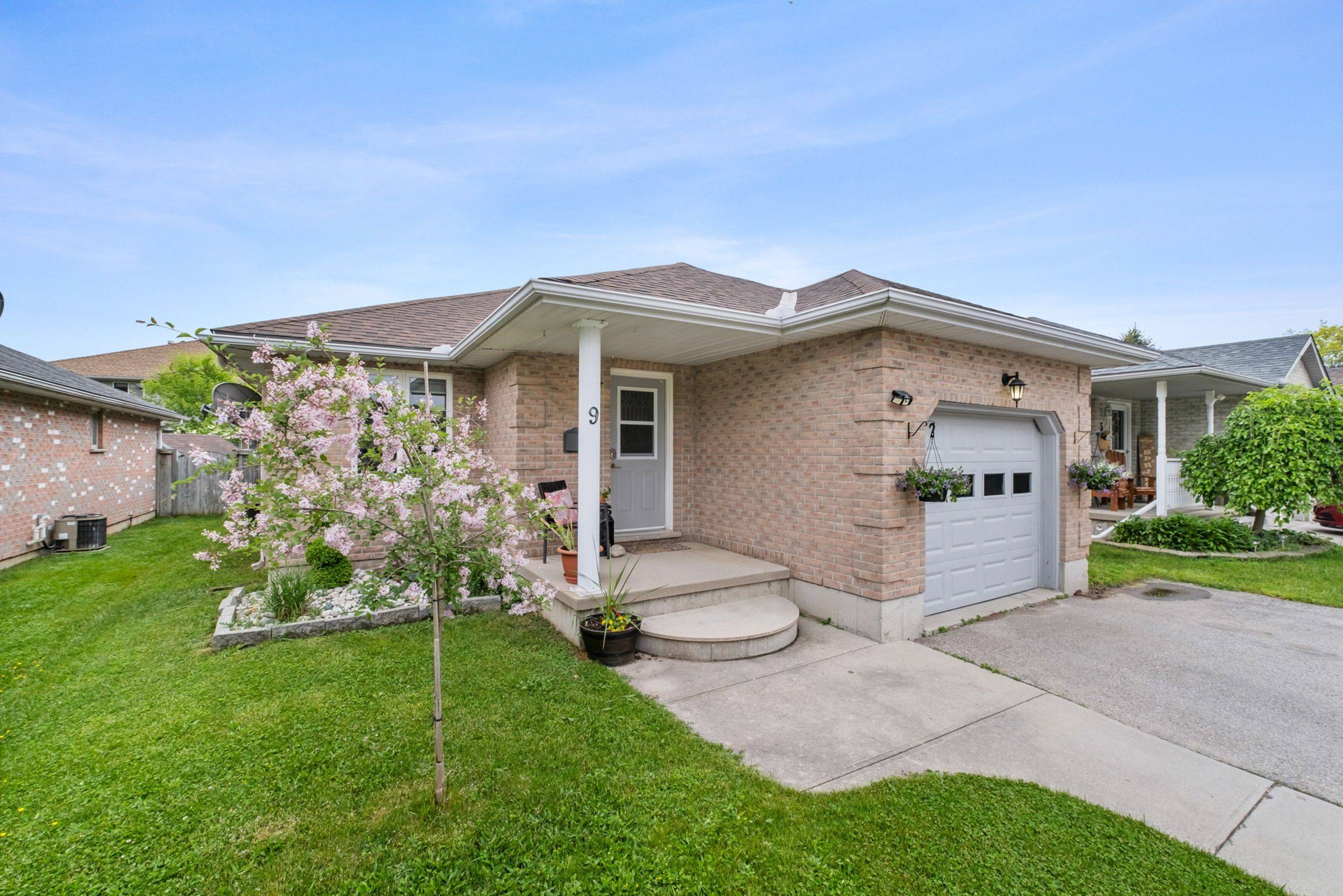 St. Marys, ON N4X 1E7,9 Parkhaven CRES