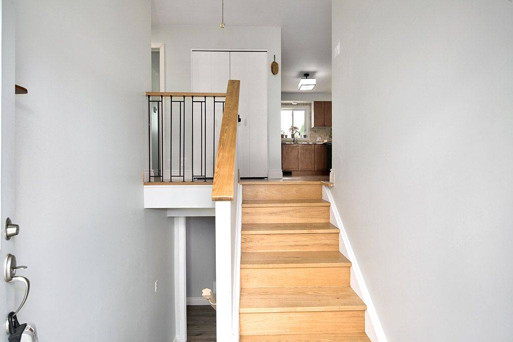 Meaford, ON N4L 1E8,194 Centre ST