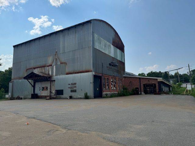 Bracebridge, ON P1L 1H3,101 ENTRANCE DR