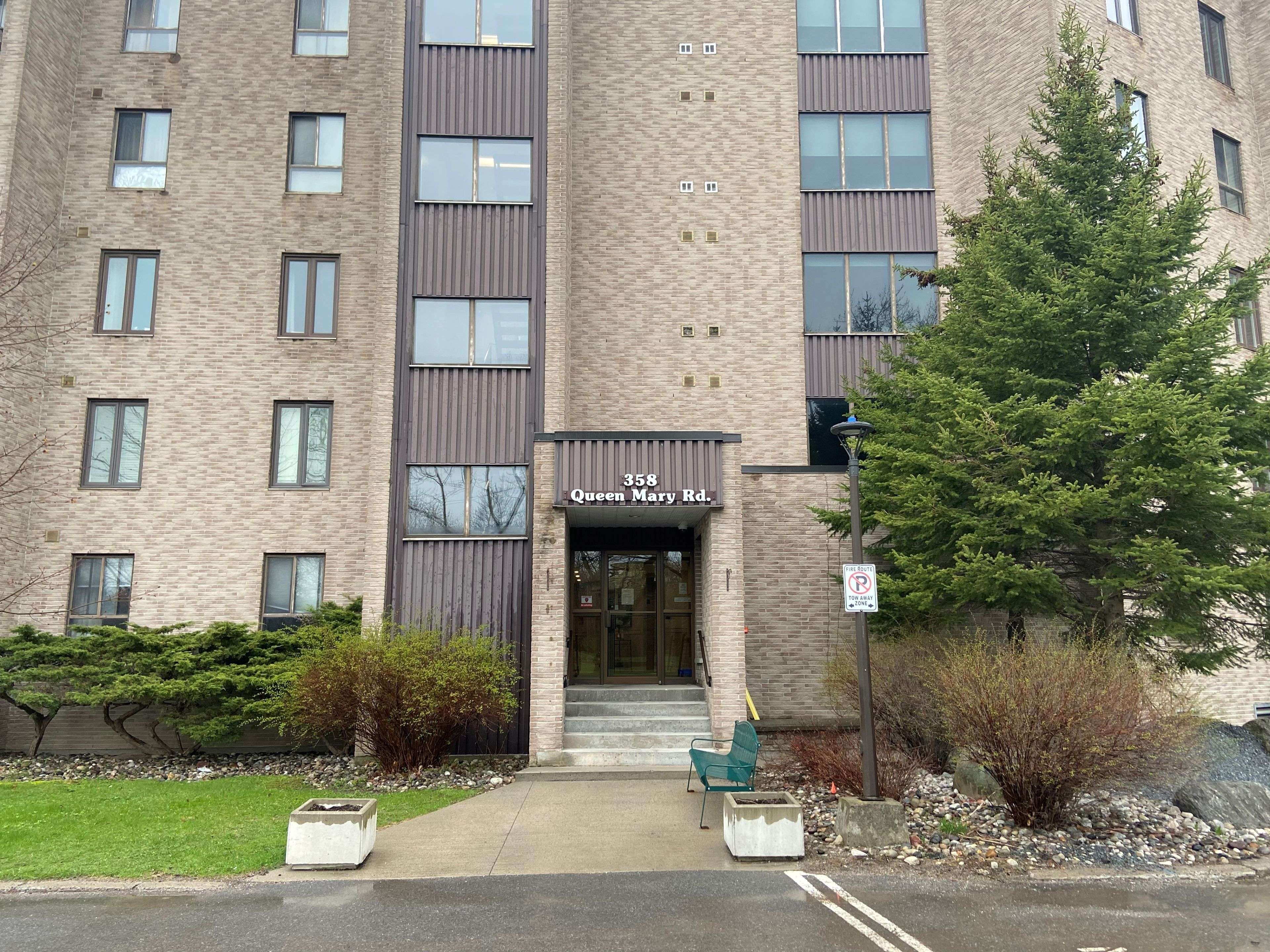 Kingston, ON K7M 7E8,358 Queen Mary RD #208