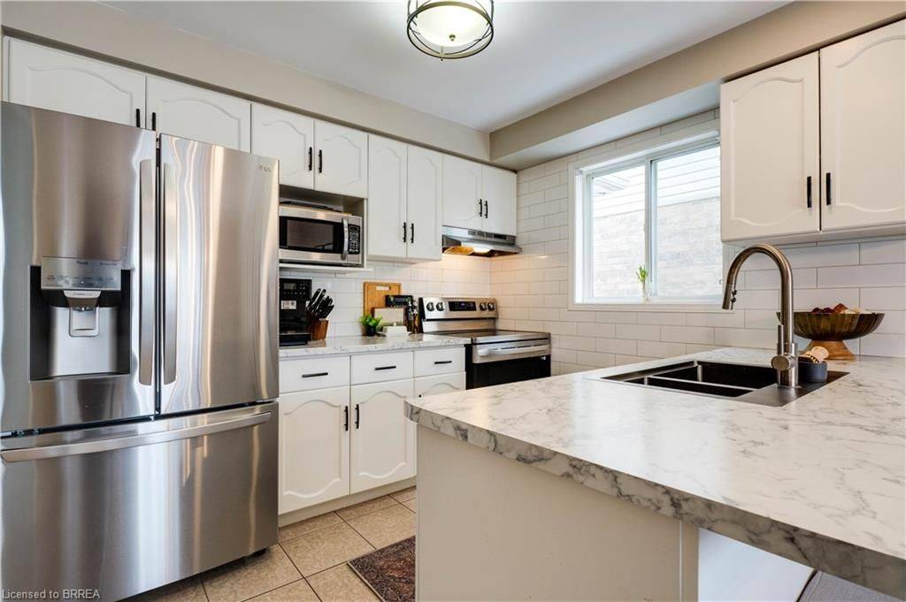 Guelph, ON N1E 7C9,564 Grange RD