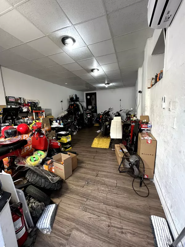 Toronto E01, ON M4L 1Y8,1295 Gerrard ST E #Front