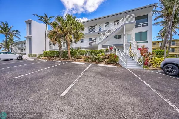 Hillsboro Beach, FL 33062,1041 Hillsboro Mile #19