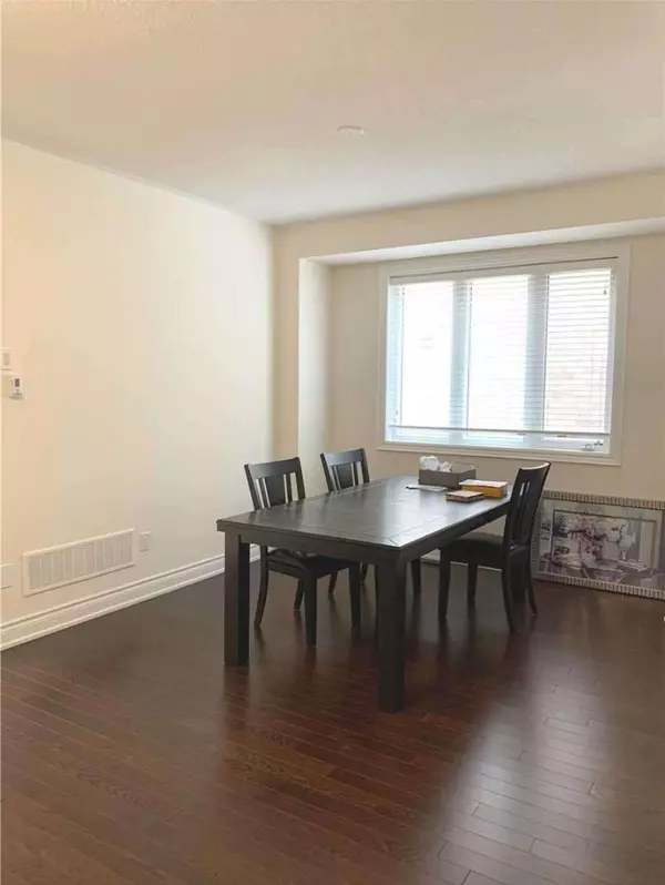 Markham, ON L3S 0E4,88 Mohandas DR