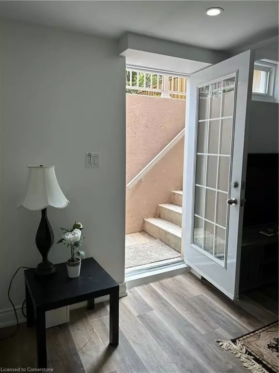 Oakville, ON L6L 6T6,307 Burloak DR #Basement