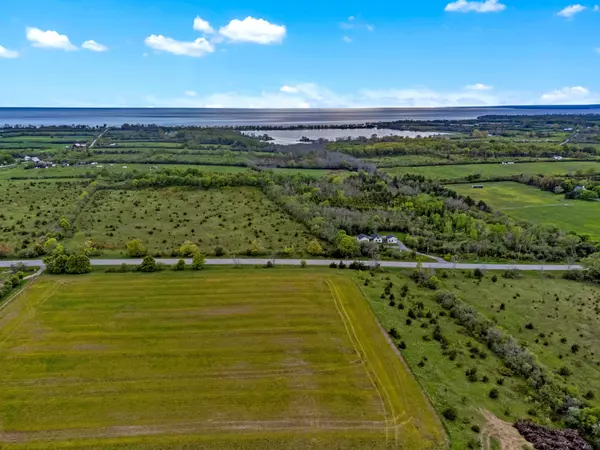 Prince Edward County, ON K0K 1L0,00 Loyalist Pkwy