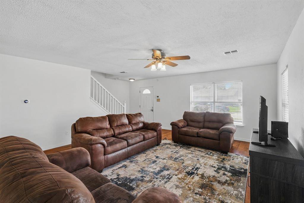 Arlington, TX 76002,2103 Bolivar Drive