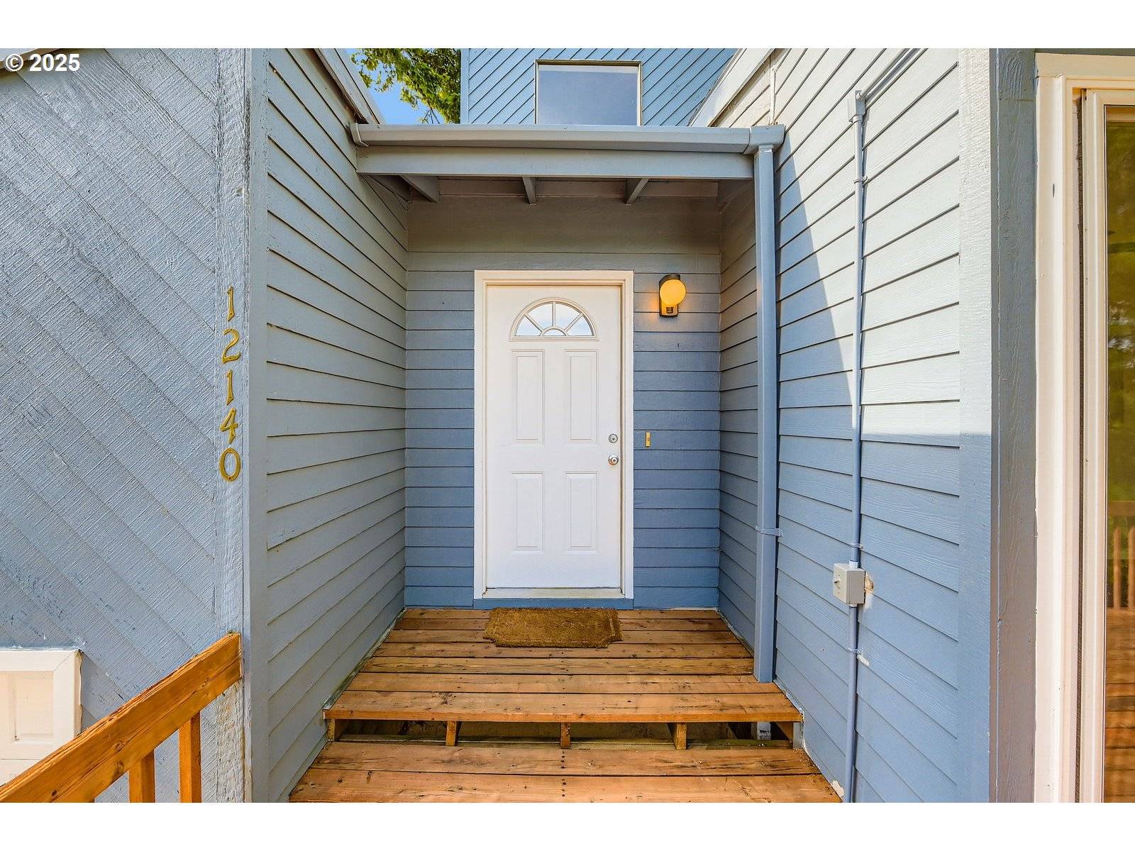 Portland, OR 97266,12140 SE HENDERSON DR