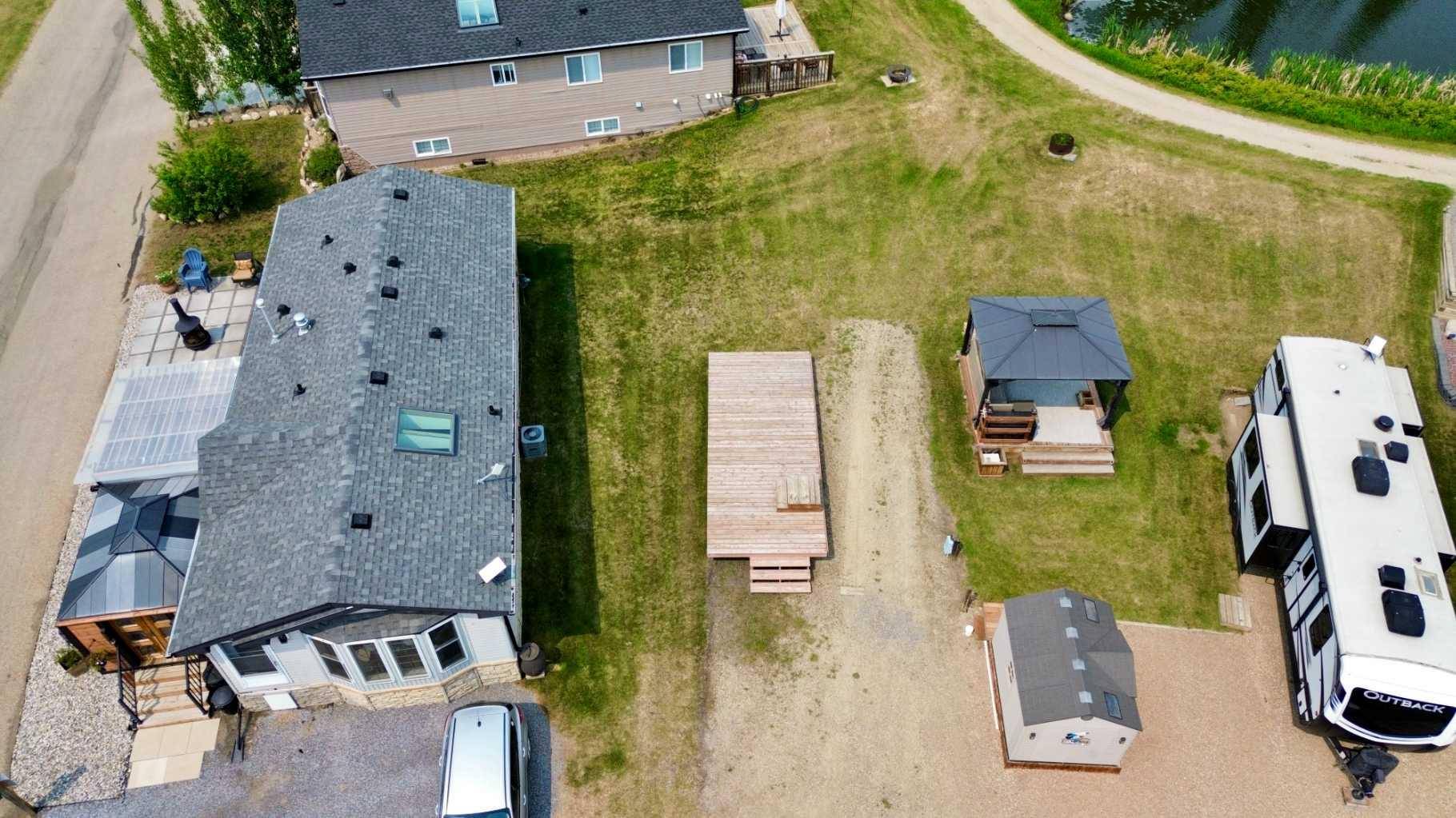 Rural Red Deer County, AB T0M 1R0,25054 South Pine Lake RD #4017