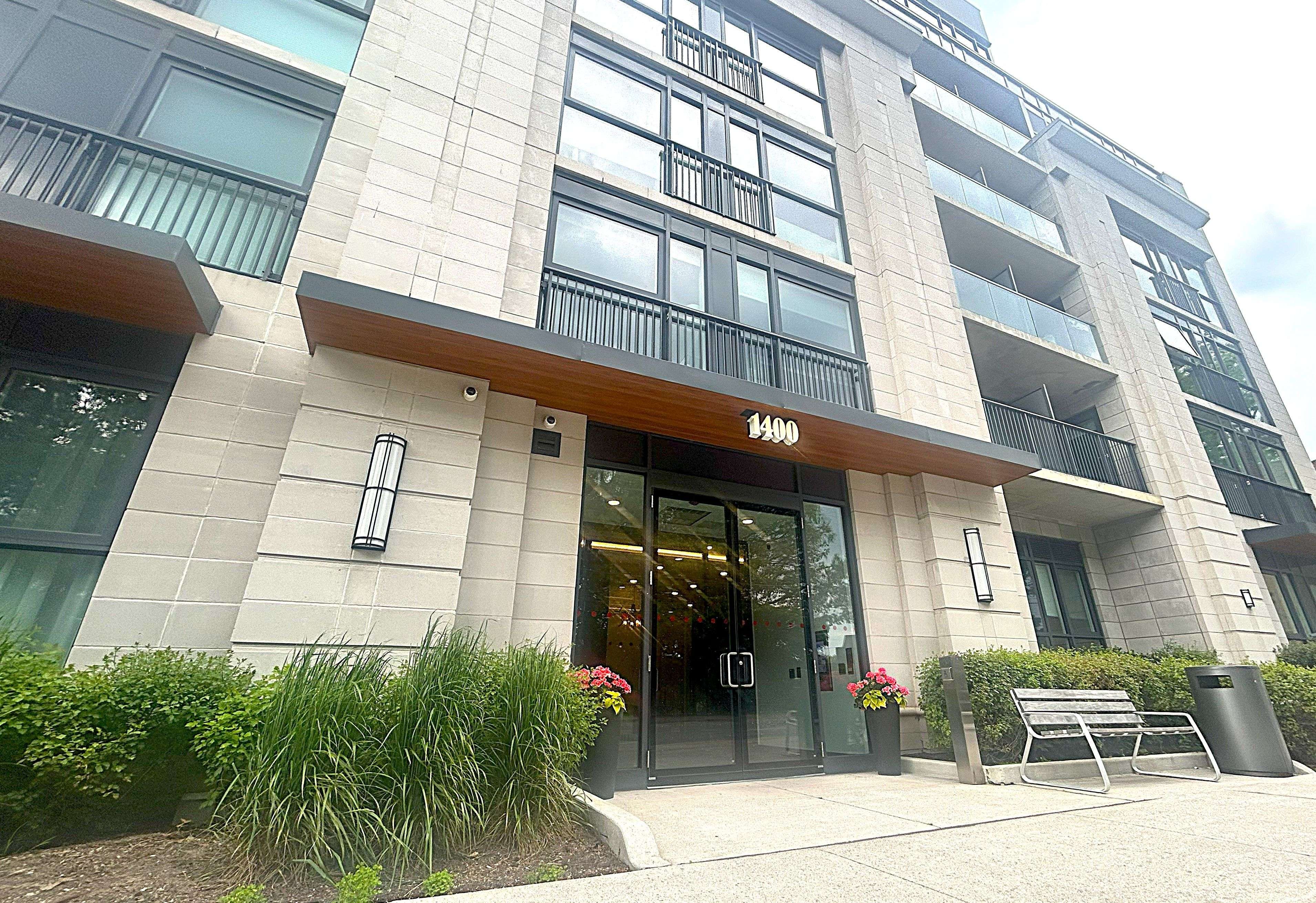 1400 Kingston RD #101, Toronto E06, ON M1N 0C2