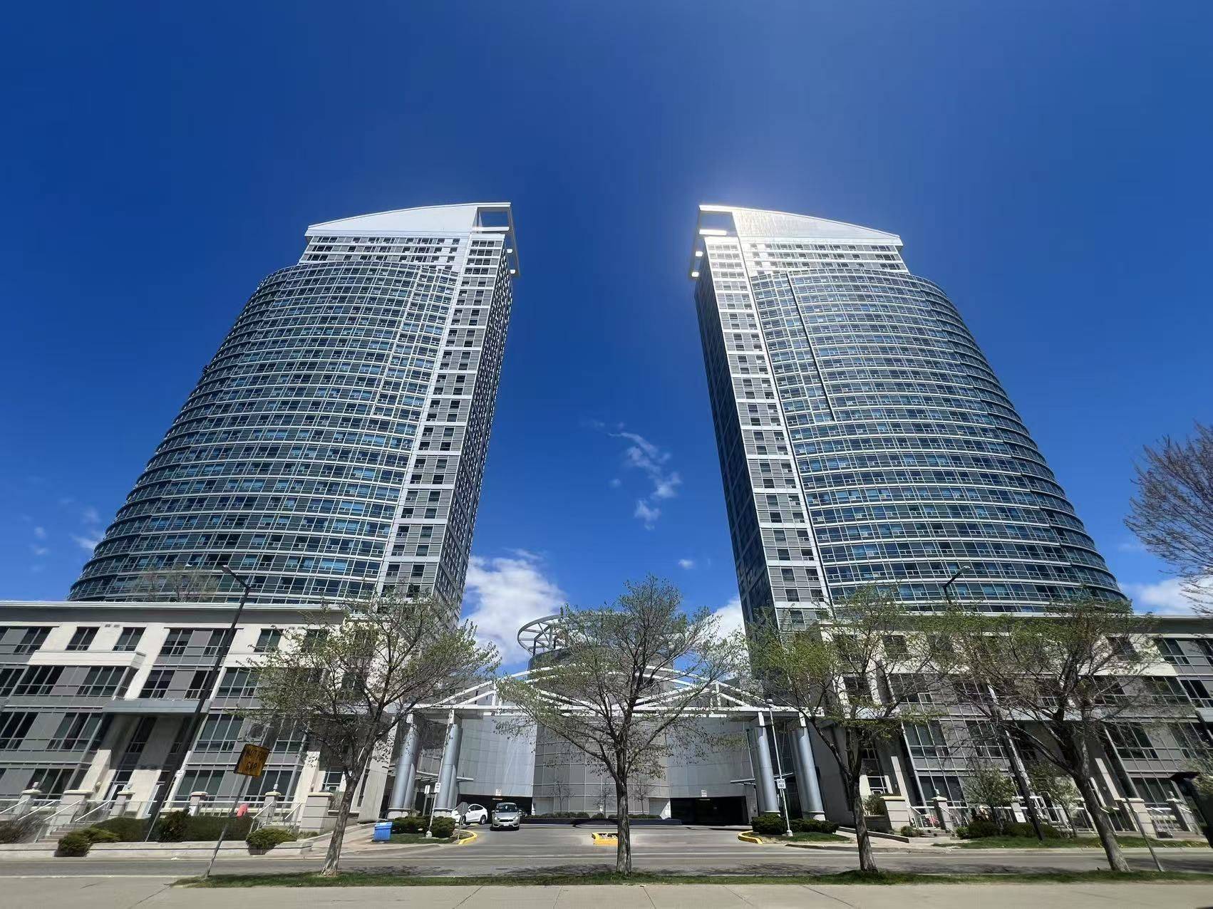 38 Lee Centre DR #3502, Toronto E09, ON M1H 3J7