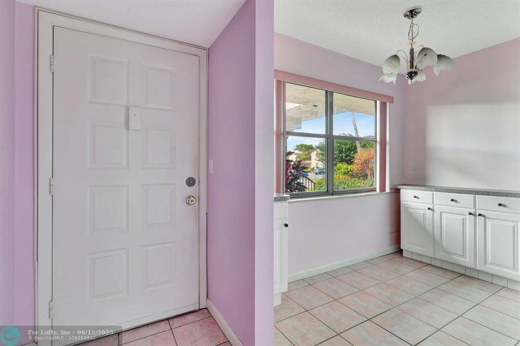 Lake Worth, FL 33467,7650 Tahiti Lane  #102