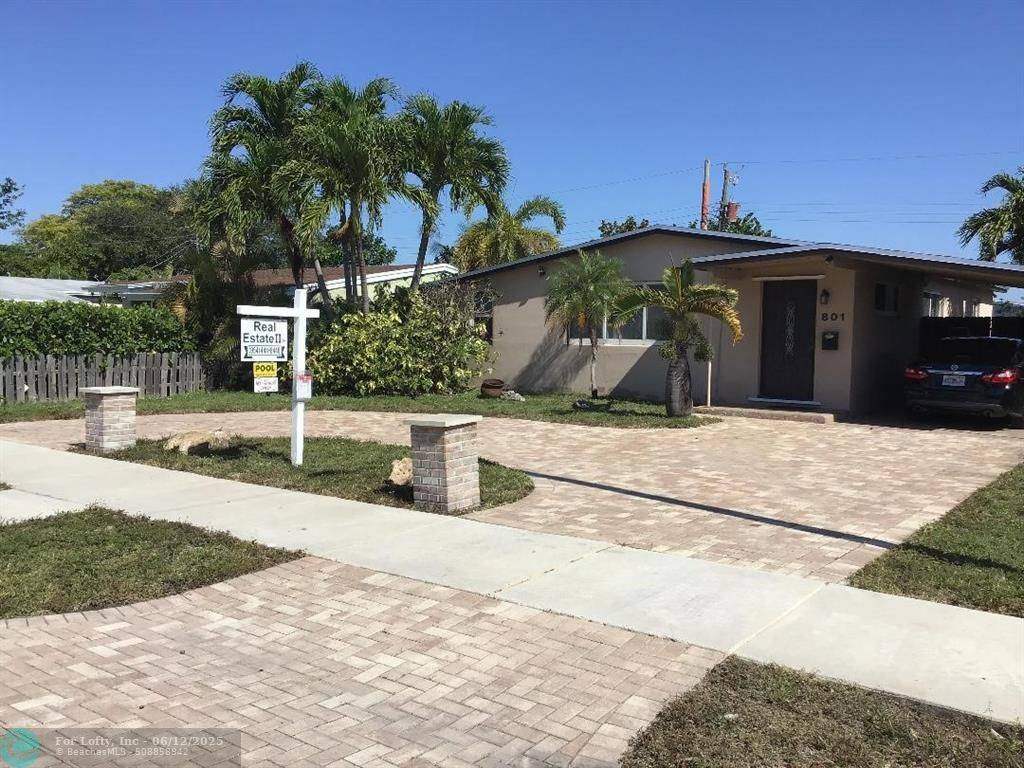 801 NE 57th St, Oakland Park, FL 33334