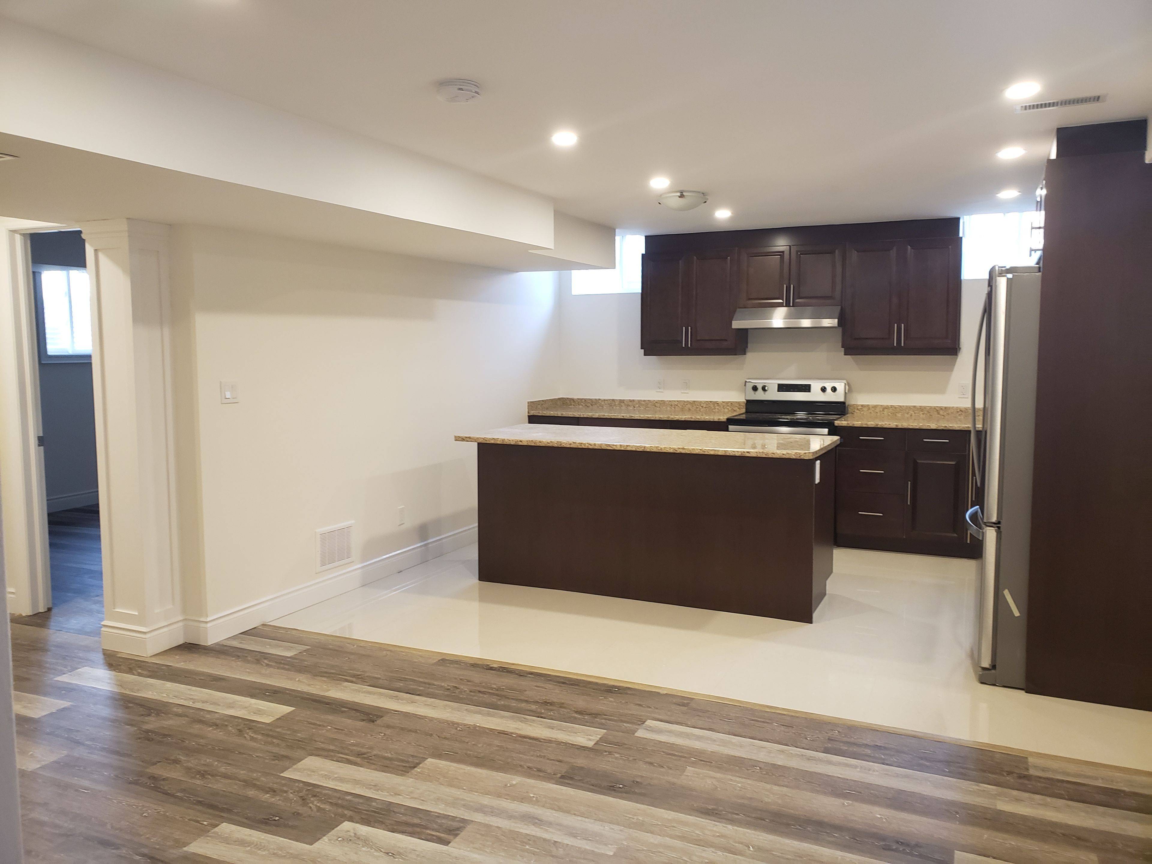 58 Gibson CIR #Lower, Bradford West Gwillimbury, ON L3Z 0X1