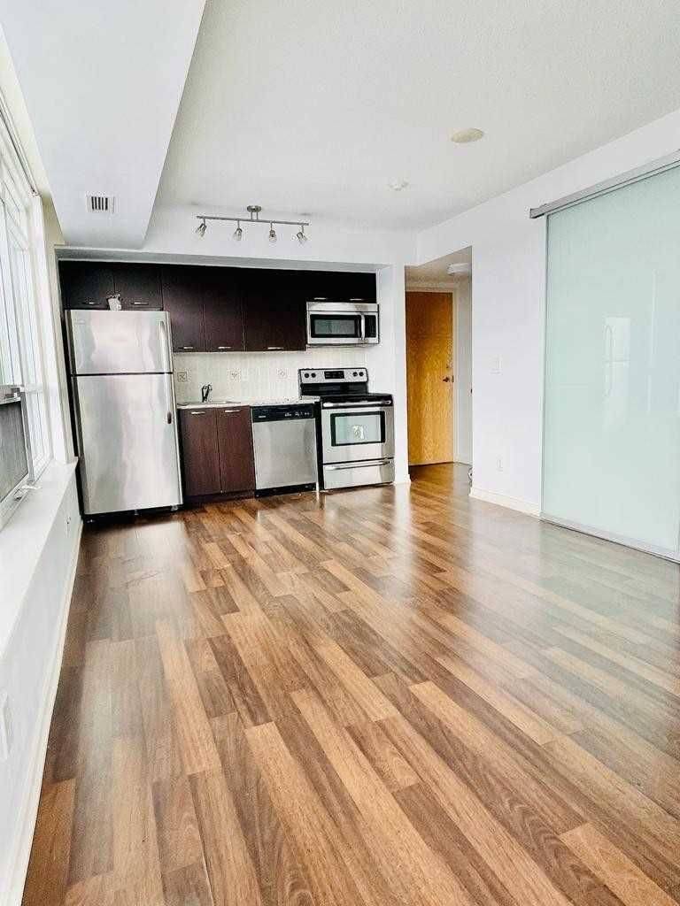 38 Joe Shuster WAY #917, Toronto W01, ON M6K 0A5