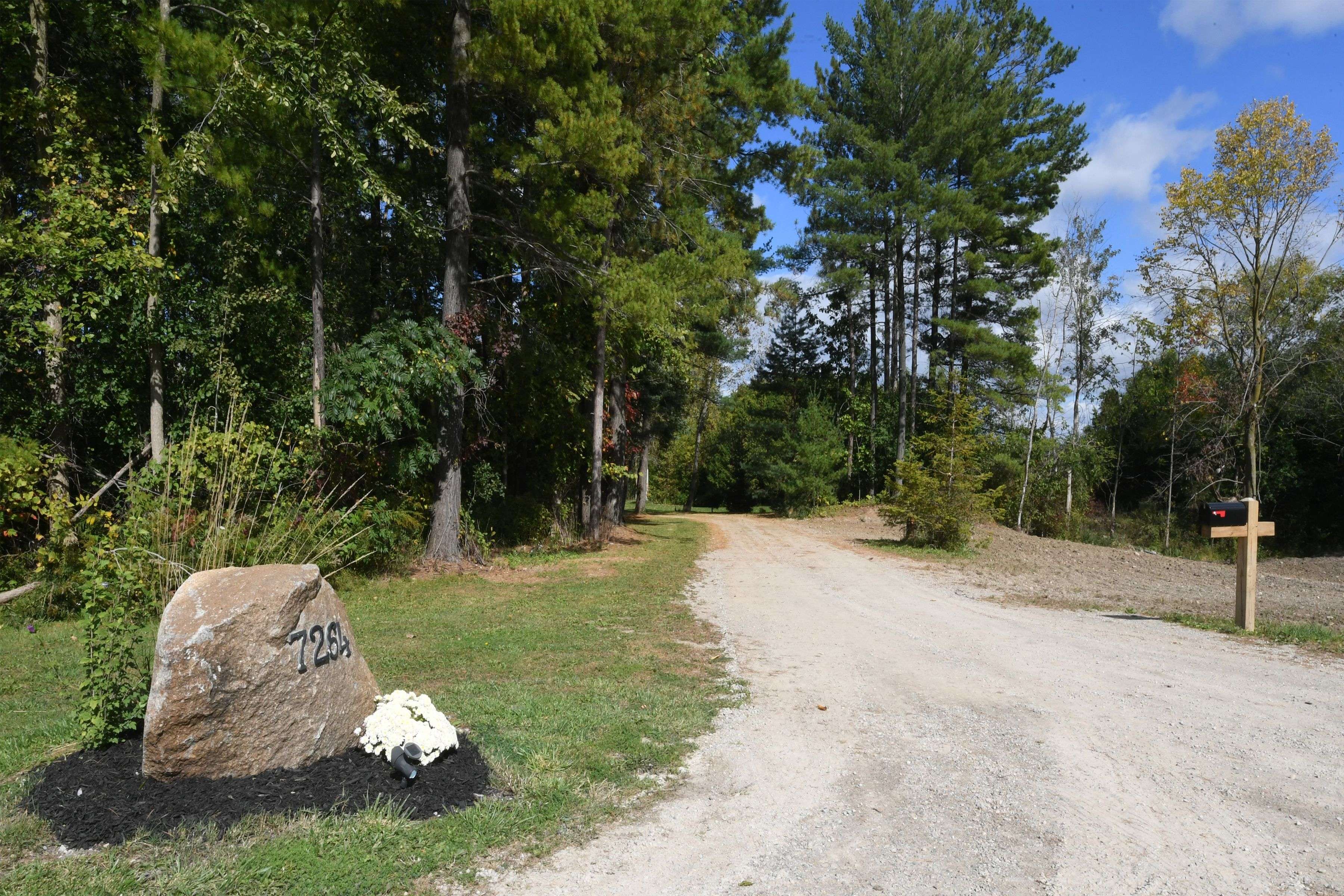 Lambton Shores, ON N0N 1J3,7264 Ridge RD