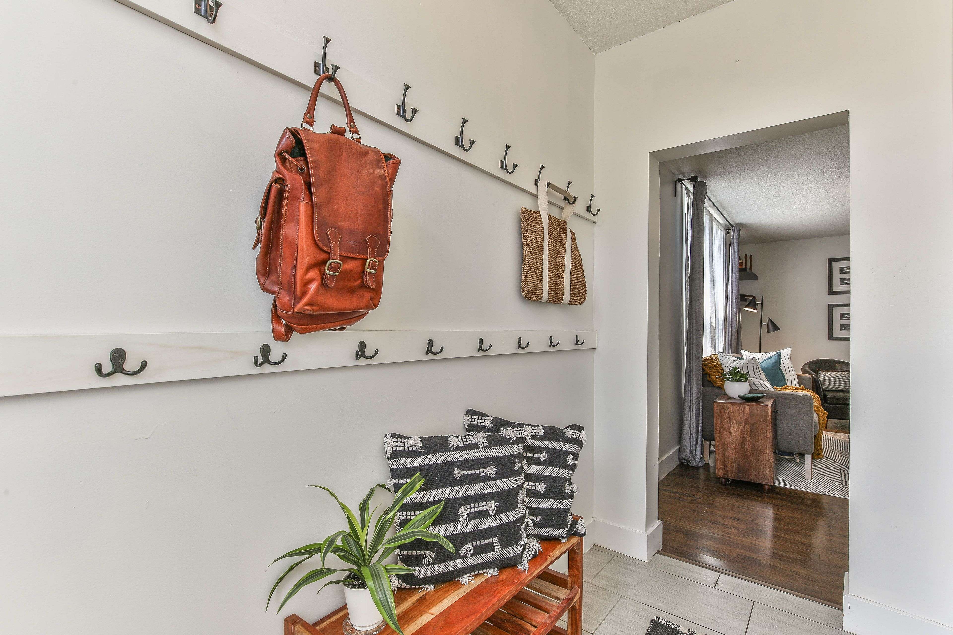 London East, ON N5Z 2B9,81 DILLABOUGH ST