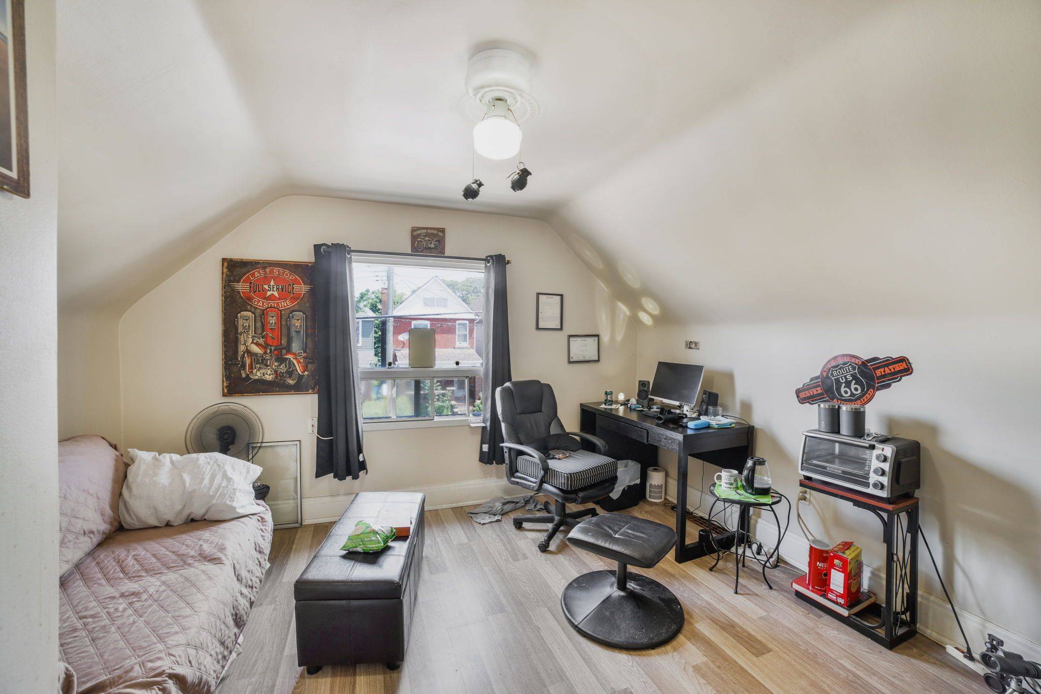 Hamilton, ON L8L 4B8,20 Gertrude ST