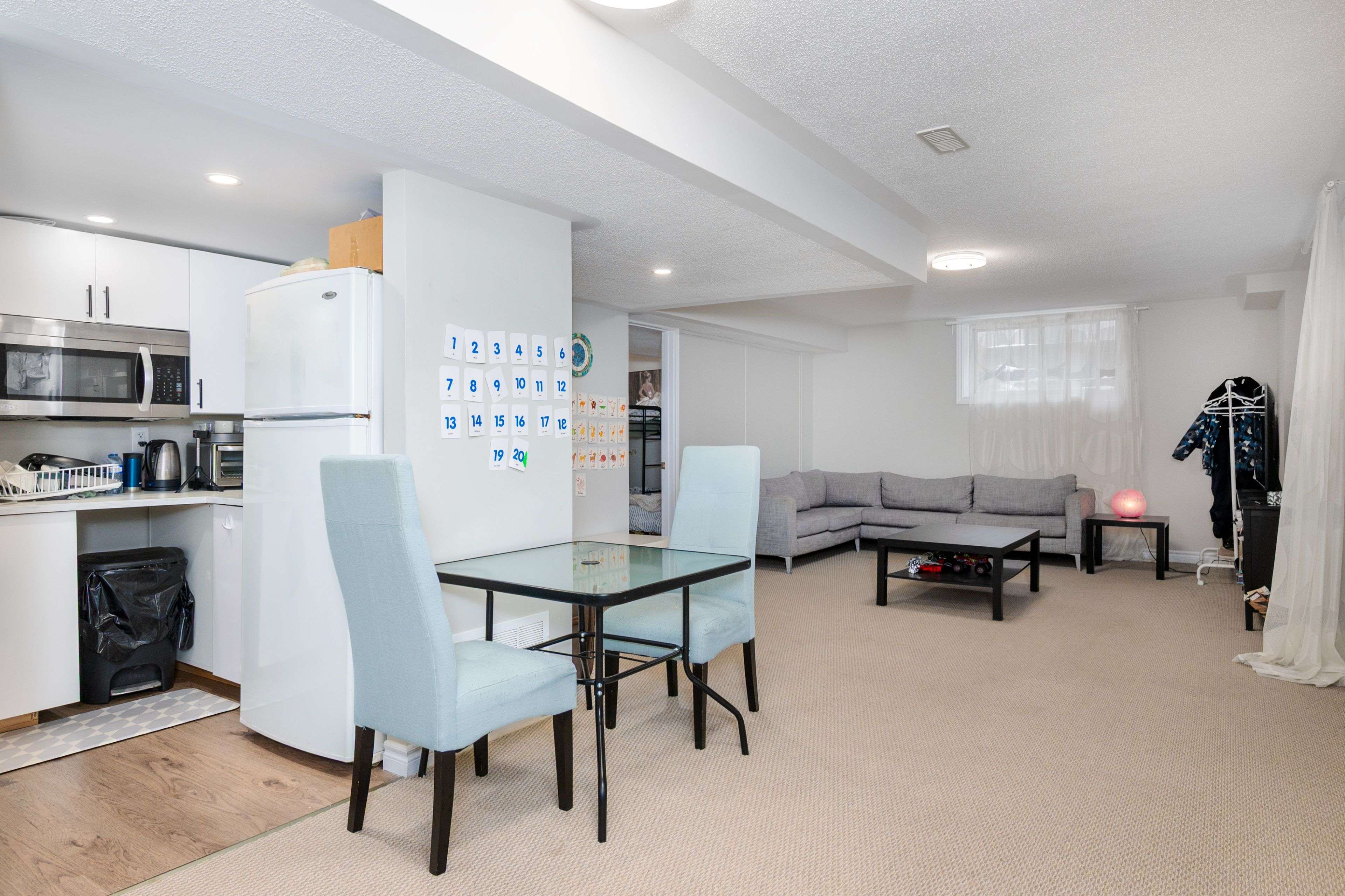 Barrhaven, ON K2C 3H2,12 Knockaderry CRES #Lower