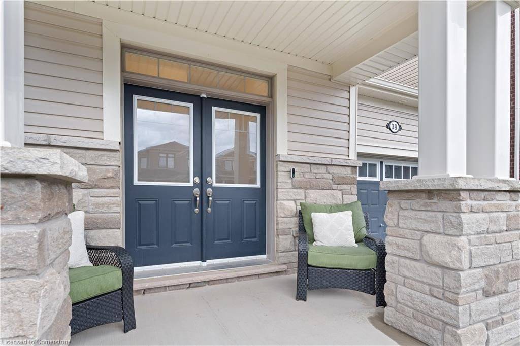 Centre Wellington, ON N1M 0H9,39 Spicer ST