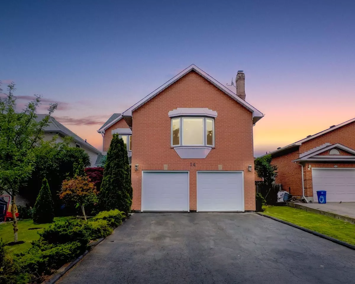 Hamilton, ON L8W 3H2,14 Pompano CT