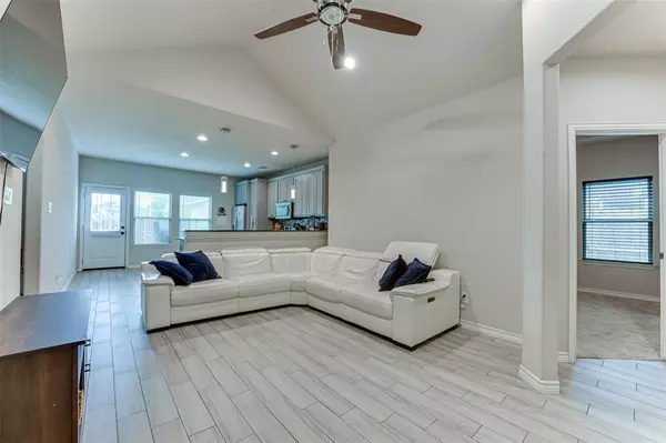 Waxahachie, TX 75165,112 Ryburn Street
