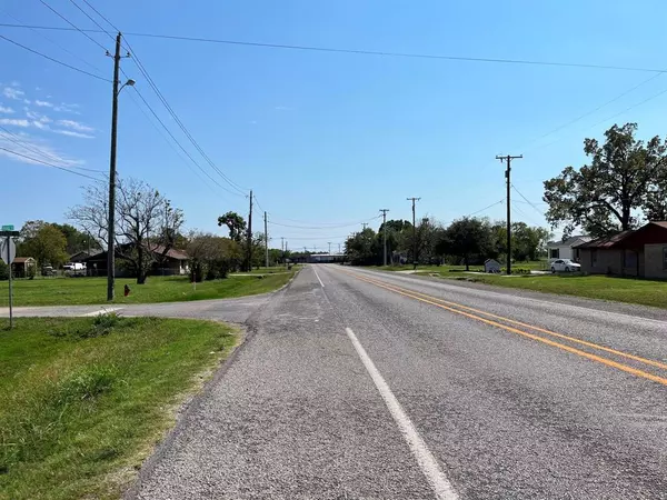 Forney, TX 75126,503 E FM RD 688 Street