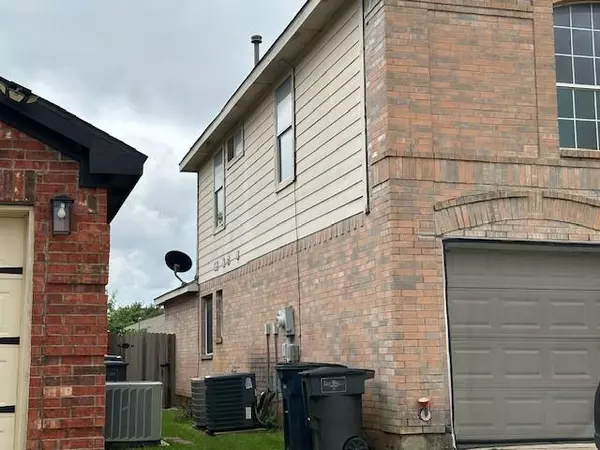 Fort Worth, TX 76140,613 Prairie Gulch Drive