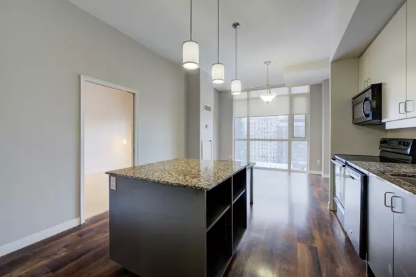 Waterloo, ON N2J 1R1,191 King ST S #1202